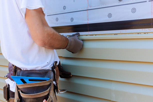 Trusted Storm Damage Siding Repair service in East Springfield, OH - Creative Siding